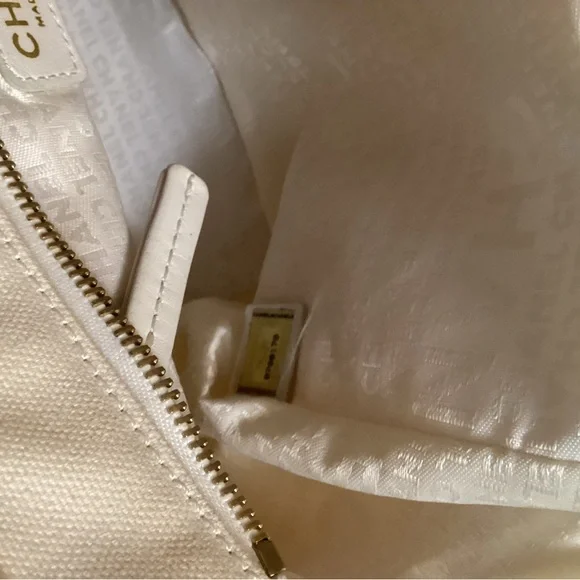 Chanel marshmallow tote. - Picture 8 of 12